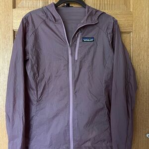 Women’s small Patagonia Houdini rain/wind shell